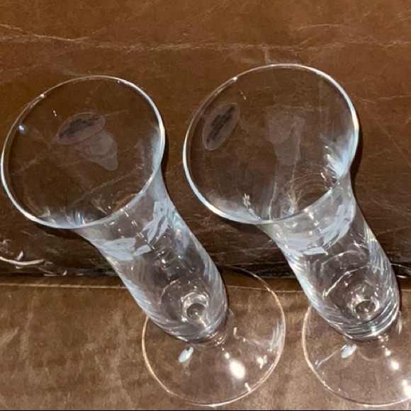 Avon Over 24% Lead Crystal Etched Bud Vase Set of Two Made in France Vintage - Picture 2 of 11